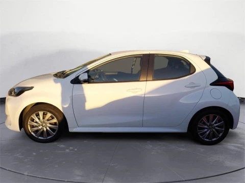 Toyota Yaris 5 Puertas Active Tech 120H Automático (e-CVT)