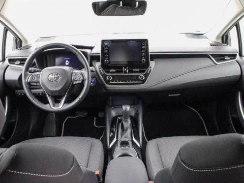 Toyota Corolla 1.8 HYBRID STYLE E-CVT 122 4P