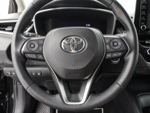 Toyota Corolla 1.8 HYBRID STYLE E-CVT 122 4P