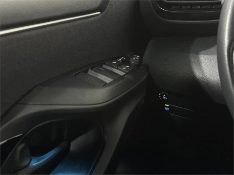 Toyota Yaris 5 Puertas Style 120H Automático (e-CVT)