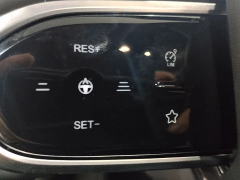 EBRO S700 1.6 TGDI Comfort 7 DCT