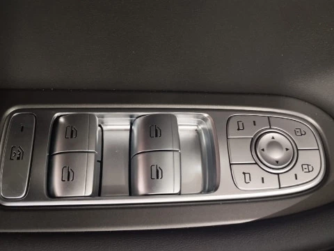 EBRO S700 1.6 TGDI Comfort 7 DCT