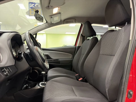 Toyota Yaris 100 Active 73 kW (99 CV)