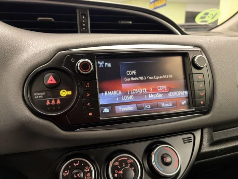 Toyota Yaris 100 Active 73 kW (99 CV)