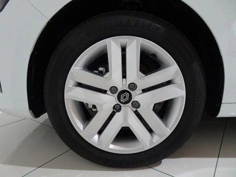 Renault Clio Evolution dCi 100 (74kw)