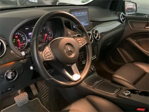 Mercedes-Benz Clase B 200d 7G-DCT
