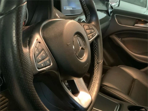 Mercedes-Benz Clase B 200d 7G-DCT