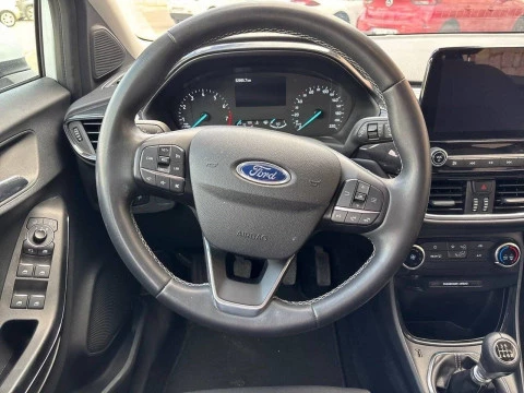 Ford Puma 1.0 EcoBoost 125cv Titanium MHEV