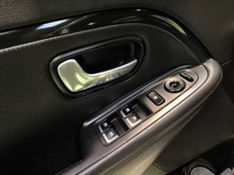 Kia Carens 1.6 GDi UEFA Euro 2016 Eco-Dynamics 99 kW (135 CV)