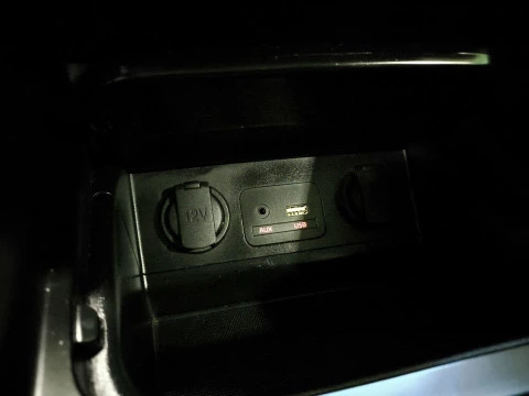 Kia Carens 1.6 GDi UEFA Euro 2016 Eco-Dynamics 99 kW (135 CV)