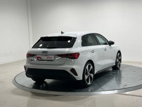 Audi A3 Sportback Black line 35 TDI 110kW S tron