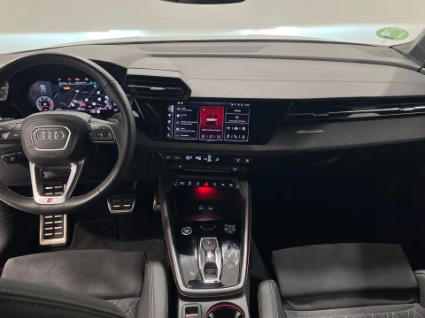 Audi A3 Sportback Black line 35 TDI 110kW S tron