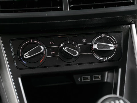 Volkswagen Polo Advance 1.0 TSI 70kW (95CV)