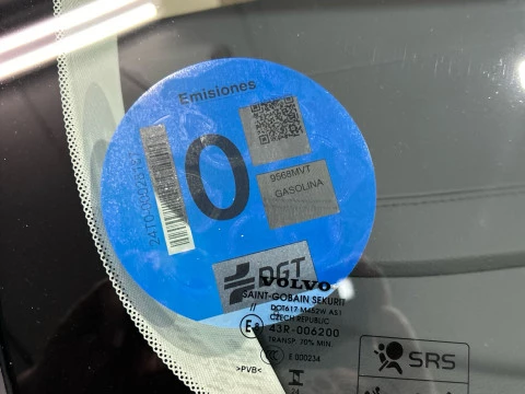 Volvo XC60 2.0 T6 RECHARGE ULTRA DARK AUTO 4WD 350 5P