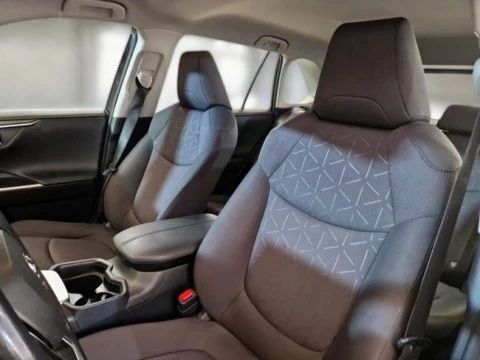 Toyota Rav4 2.5l 220H Business