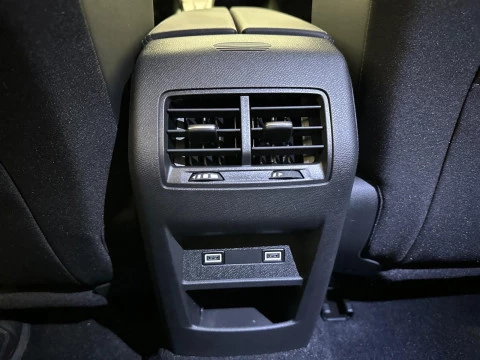 Peugeot 308 5P Allure Hybrid 136 e-DCS6