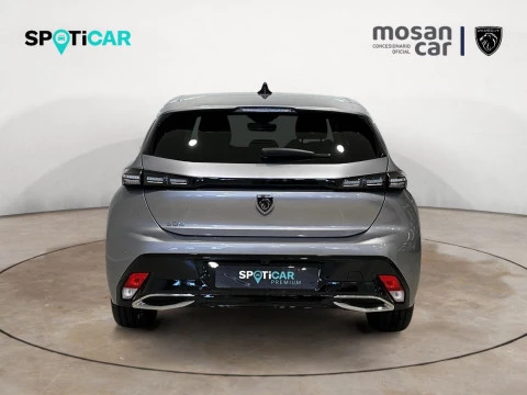 Peugeot 308 5P Allure Hybrid 136 e-DCS6