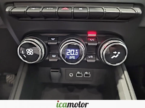 Mitsubishi Colt 100T Motion