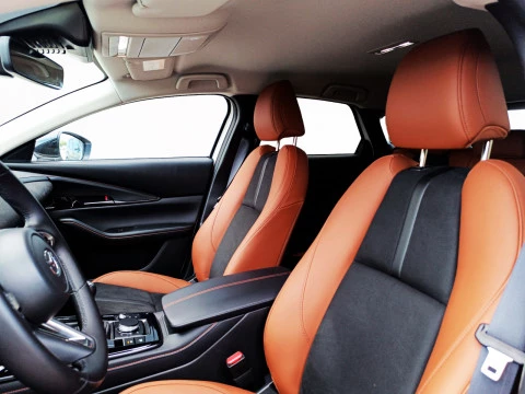 Mazda CX-30 2025 2.5L E-SKYACTIV G MHEV 103KW (140CV) 6MT FWD NAGISA