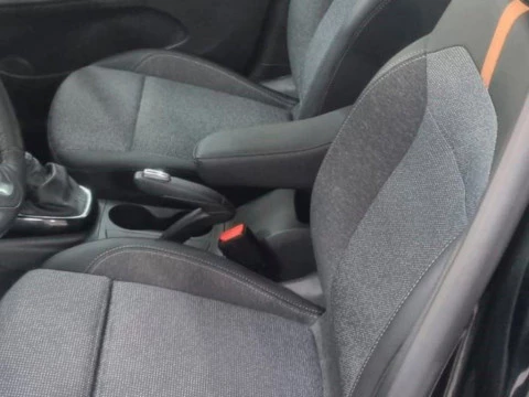 Opel Crossland 1.2 96KW BUSINESS ELEGANCE 5P Opel Crossland 1.2 96KW BUSINESS ELEGANCE 5P