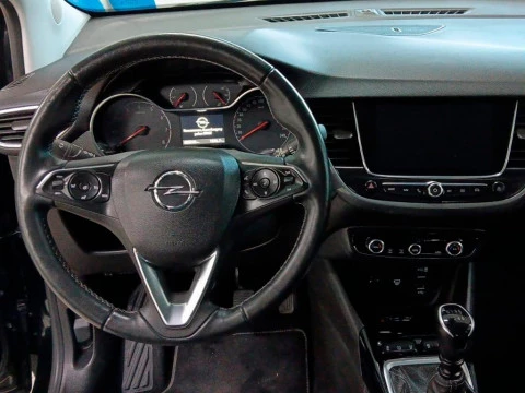 Opel Crossland 1.2 96KW BUSINESS ELEGANCE 5P Opel Crossland 1.2 96KW BUSINESS ELEGANCE 5P