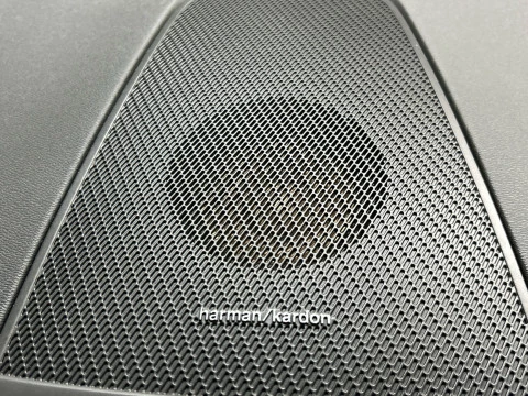 Volvo XC60 2.0 B4 D MOMENTUM AUTO 4WD 197 5P