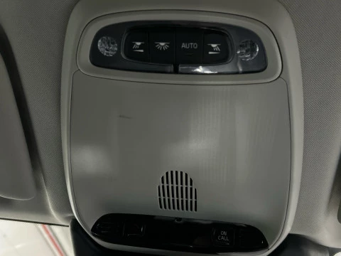 Volvo XC60 2.0 B4 D MOMENTUM AUTO 4WD 197 5P