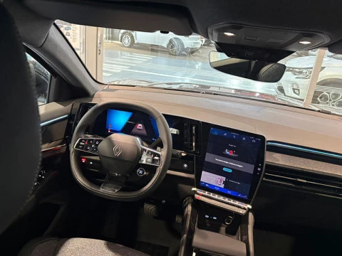 Renault Rafale Techno full hybrid E-Tech 200CV (147kW)