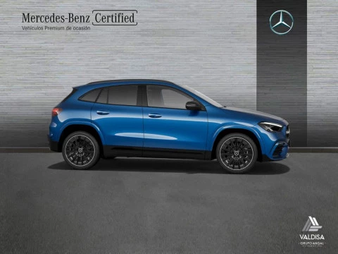 Mercedes-Benz GLA 200 D