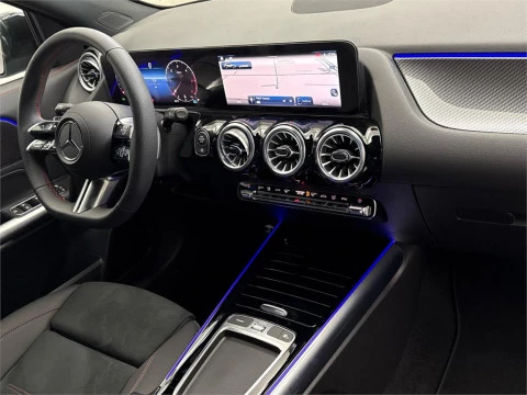 Mercedes-Benz GLA 200 D