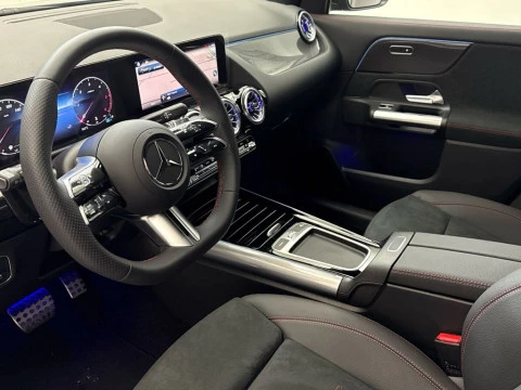 Mercedes-Benz GLA 200 d