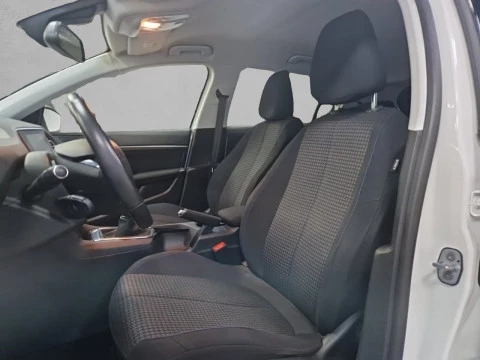 Peugeot 308 5p Style BlueHDi 75KW (100CV)