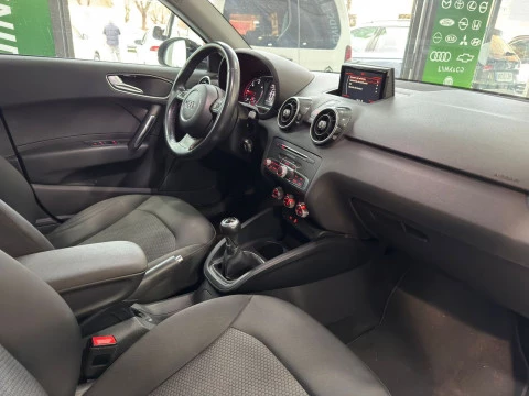 Audi A1 1.6TDI 110CV SPORTBACK