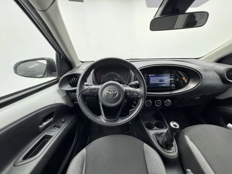 Toyota Aygo X Cross 1.0 VVT-I 72CV Play