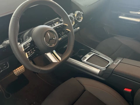 Mercedes-Benz EQA  250+ AMG Night EDITION