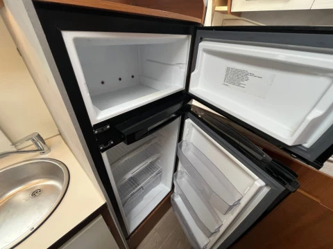 ELNAGH BARON BARON 26