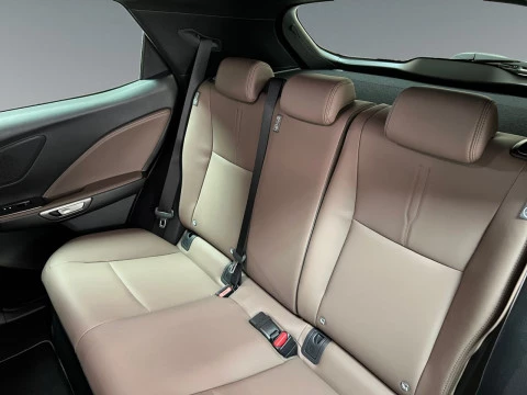 Lexus LBX 1.5 136cv HEV Elegant+