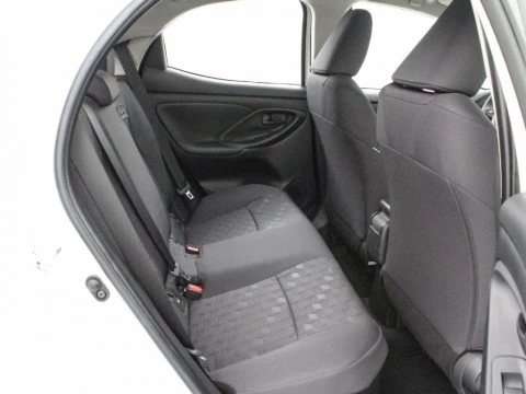 Toyota Yaris 1.5 VVT-I HEV ACTIVE PLUS 116 5P