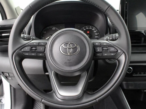 Toyota Yaris 1.5 VVT-I HEV ACTIVE PLUS 116 5P