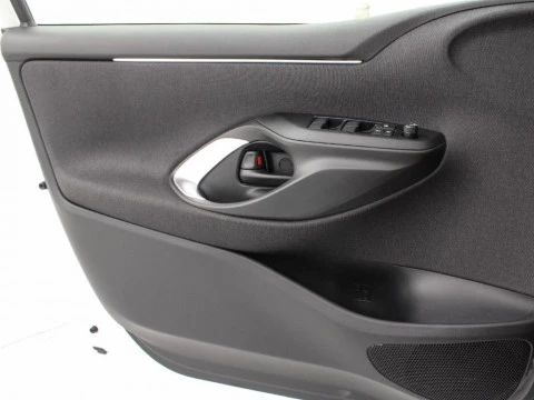 Toyota Yaris 1.5 VVT-I HEV ACTIVE PLUS 116 5P