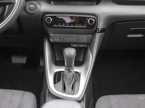 Toyota Yaris 1.5 VVT-I HEV ACTIVE PLUS 116 5P