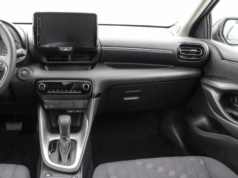 Toyota Yaris 1.5 VVT-I HEV ACTIVE PLUS 116 5P