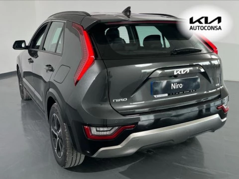 Kia Niro 1.6 GDi HEV 95kW (129CV) Drive