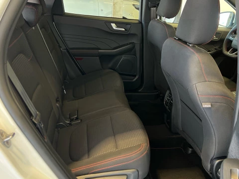 Ford Kuga ST-Line 2.5 Duratec FHEV 140kW Auto