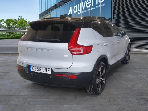 Volvo XC40 1.5 T5 Twin Recharge R-Design Auto
