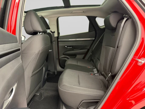 Hyundai Tucson 1.6D 100kW (136CV) 48V DCT Tecno Sky