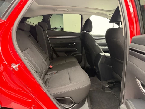 Hyundai Tucson 1.6D 100kW (136CV) 48V DCT Tecno Sky