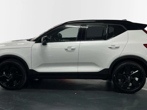 Volvo XC40 XC40 B3 PLUS BLACK EDITION