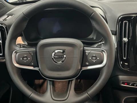 Volvo XC40 XC40 B3 PLUS BLACK EDITION