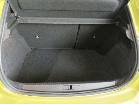 Peugeot e-208 GT Eléctrico 156 (115 Kw)